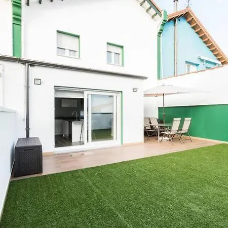 En La Cuidad- Con Jardin Y Barbacoa * Gijon